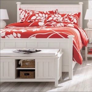 Crate & Barrel Marimekko Persimmon Bedding set
